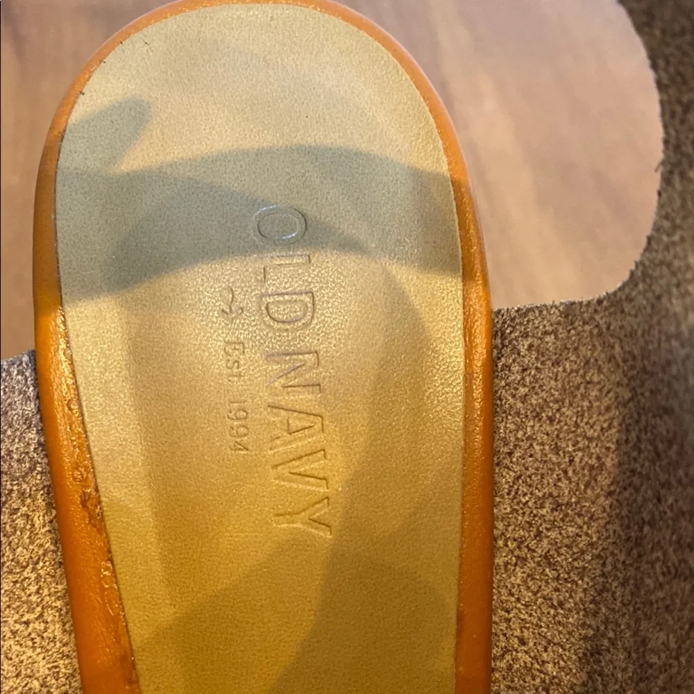 Old Navy Brown Orange Wide strap Pleather Wedge Heel Sandals w Buckle - Picture 2 of 11